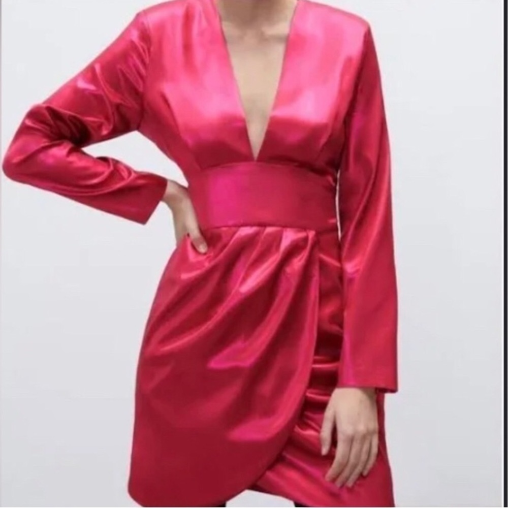 NWT ZARA Laminated Fuchsia Hot Pink Long Sleeve Dress Size Small Barbiec…​